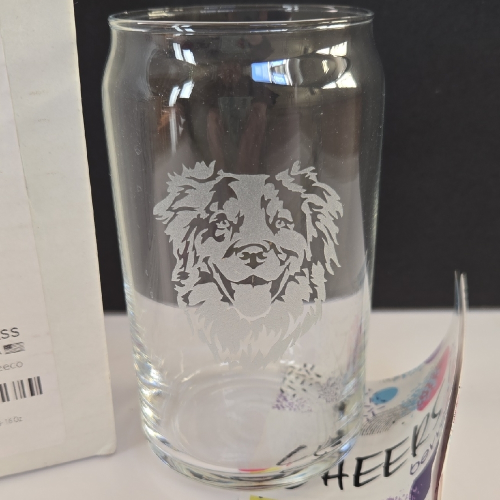 bevvee Australian Shepard Etched Design Pint Glass NEW